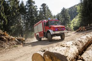 2018 Mercedes-Benz Unimog U 5023 Tanklaschfahrzeug Ziegler TLF 4000